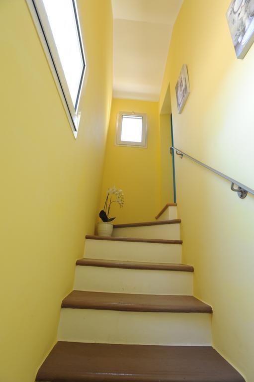 B&B Aurora Domus D'A-Mare Pesaro Exteriör bild