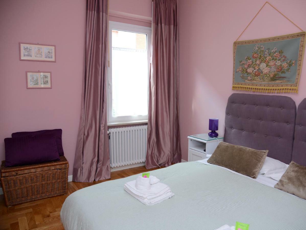 B&B Aurora Domus D'A-Mare Pesaro Exteriör bild