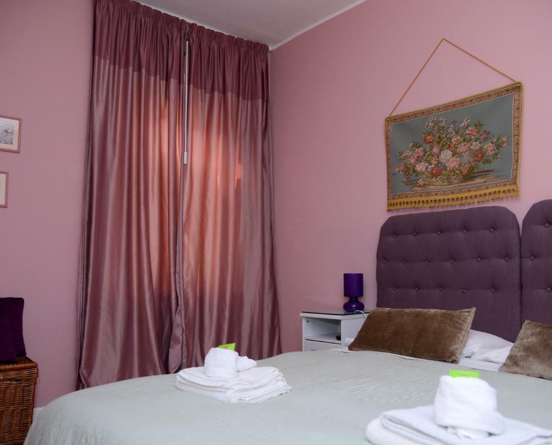 B&B Aurora Domus D'A-Mare Pesaro Exteriör bild